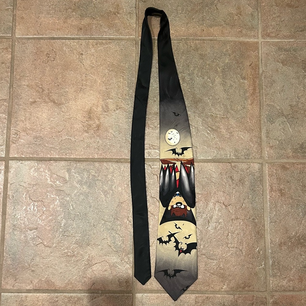 Looney Tunes Mania Black Taz Tasmanian Devil Bat  Necktie Tie